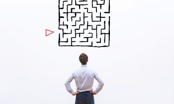 Navigating the E-commerce Maze: Inventory Management Challenges and Solutions for Online Retailers